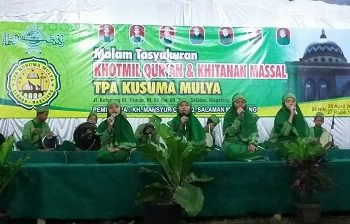 TPA Kusuma Mulya Gelar Khotmil Quran dan Khitanan Massal