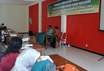 Setiap Produk Makanan dan Minuman Harus Berlabel Halal