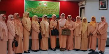 PISAH SAMBUT KETUA DHARMA WANITA PERSATUAN KANWIL KEMENAG PROV. JAWA TENGAH