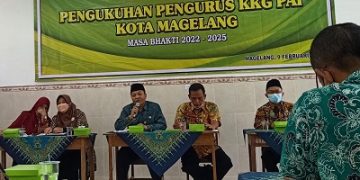 Plt. Kadisdikbud Kukuhkan Pengurus KKG PAI Kota Magelang Periode 2022-2025