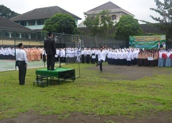 UPACARA HARI AMAL BHAKTI KEMENAG KE 71 TAHUN 2017 TINGKAT KOTA MAGELANG