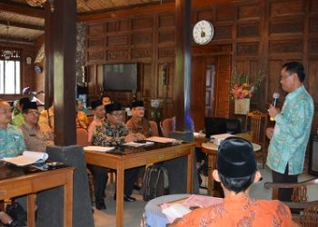 Sosialisasi Pelaksanaan dan Sistem Pengawasan Penyelenggaraan UAMBN MA