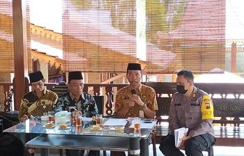 MI  Al Iman Kota Magelang Wisuda 39 Siswanya