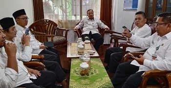 Kepala Kantor Langsungkan Rapat Kerja Bahas Evaluasi SOP  Untuk Tingkatkan Kualitas Layanan