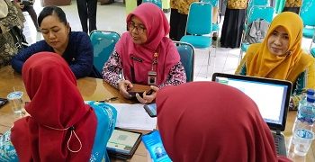 Penyuluh Agama Islam Awali Aktivasi Digital ID Di Aula Kantor