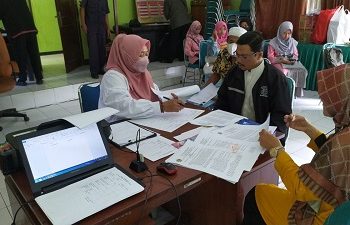 Seksi Pakis Kankemenag Kota Magelang Lakukan Pemberkasan BOP Untuk Pesantren, MDT dan TPQ