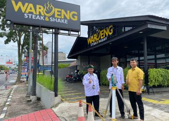 Seksi Bimas Islam Layani Pengukuran Arah Kiblat Mushola Waroeng Steak & Shake